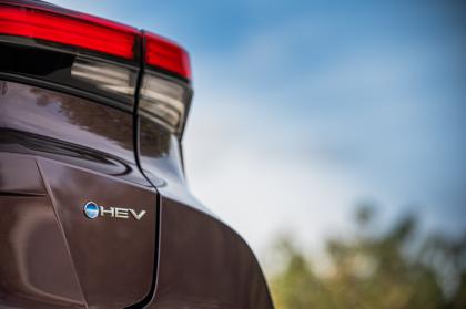 Test: Toyota C-HR 1.8 Hybrid 140Ps